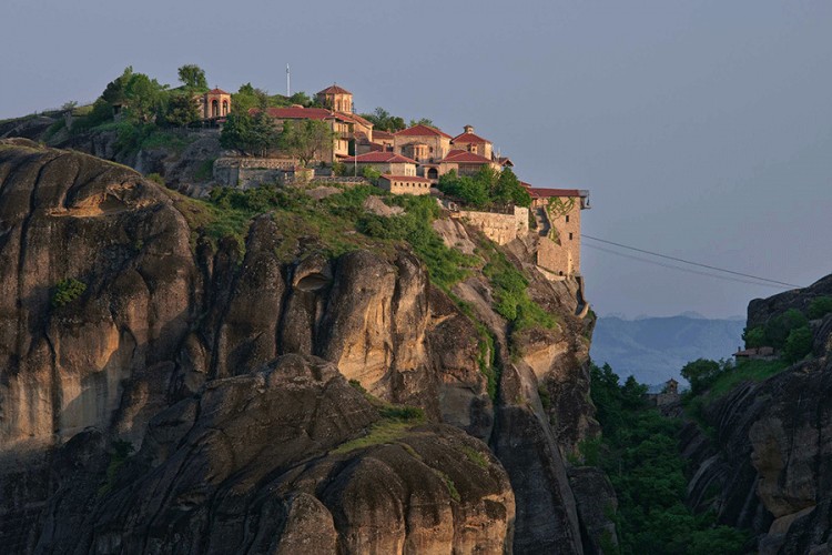 Manastiri Meteora - odricanje i molitva između neba i zemlje