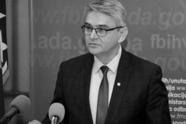 Federalni ministar Salko Bukvarević sahranjen u Tuzli