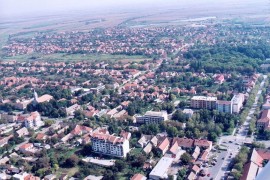 Novo žarište korona virusa u Srbiji: "Krive su svadbe i mature"