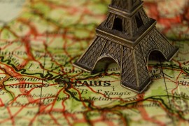 Pariz proglašen za crvenu zonu