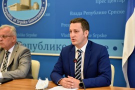 "Preporuka da djeca u školi koriste pamučne maske"