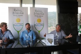 Vinska galerija Vukoje: Knjiga kao mamac za ljubitelje božanske ...