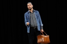 Milan Dimić izveo monodramu "Ima neka tajna veza"