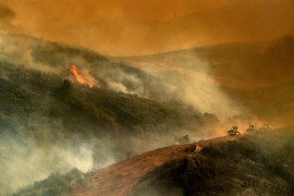 Zbog požara u Kaliforniji evakuisane desetine hiljada ljudi