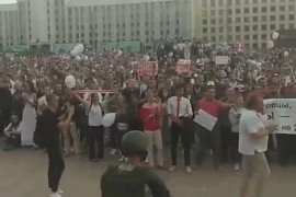 Privedeno 20 demonstranata u Minsku