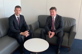 Đurić se sastao sa Lajčakom u Briselu
