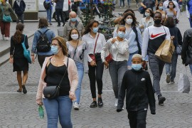 Protesti u Parizu zbog obaveznog nošenja maski