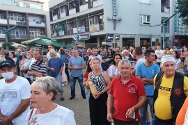 Građani na ulicama Bihaća traže rješenje migrantske krize