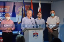 Šarović: Migrantska kriza eskalira a vlast nema rješenja