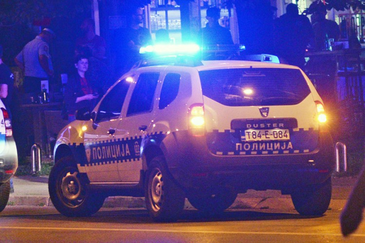 Poginula žena kod Gradiške, vozač pobjegao s mjesta nesreće