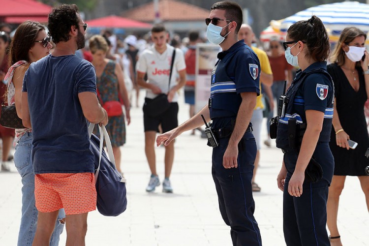 Veliki rast broja zaraženih u Francuskoj