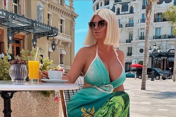 Dara Bubamara razljutila bivšeg: Dok čuvam sina ti se skidaš u Monaku