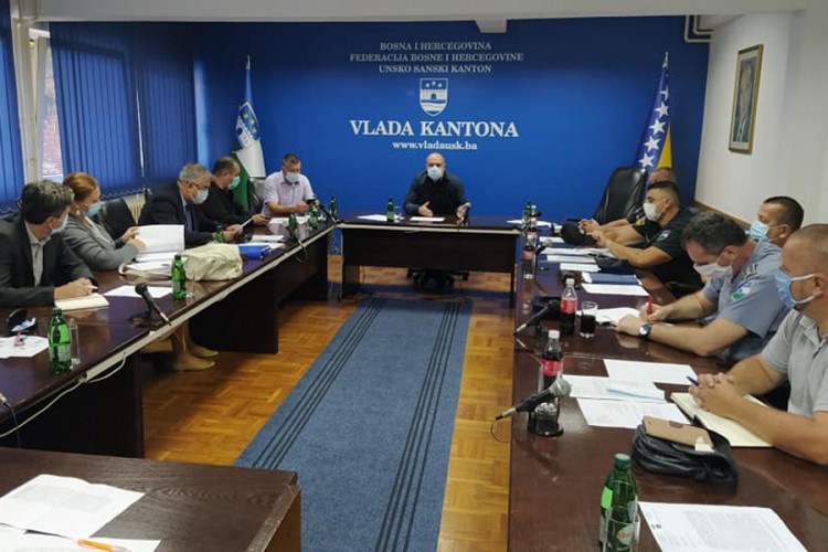 Migranti preplavili USK, na ulicama njih čak 3.000