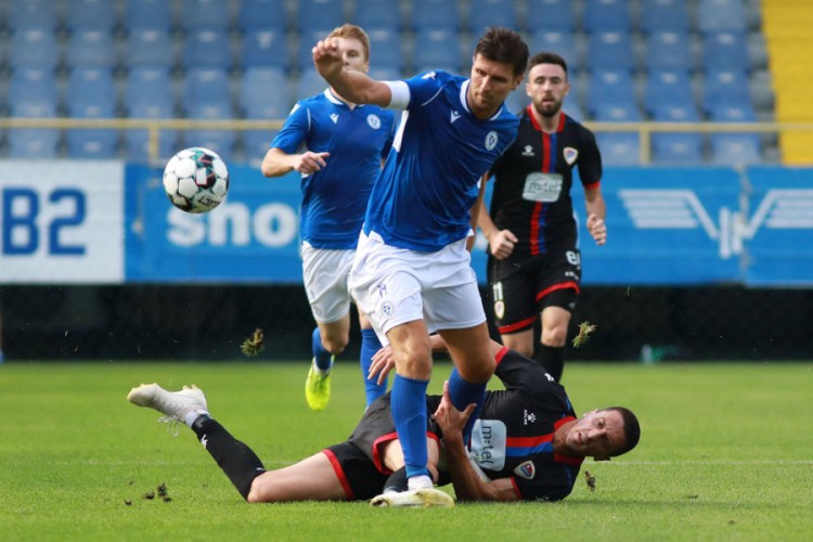 Borac pao na "Grbavici", Željo tri od tri