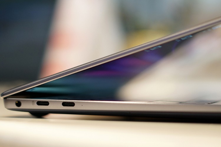 Stiže prvi laptop sa "lebdećim" ekranom