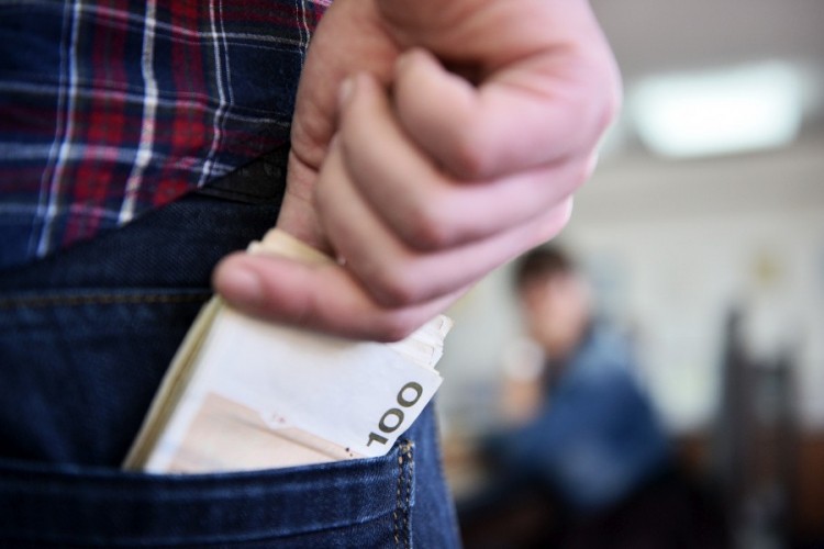 Osumnjičeni za krađu 1.000 KM iz kuće uhapšen nakon jednog sata