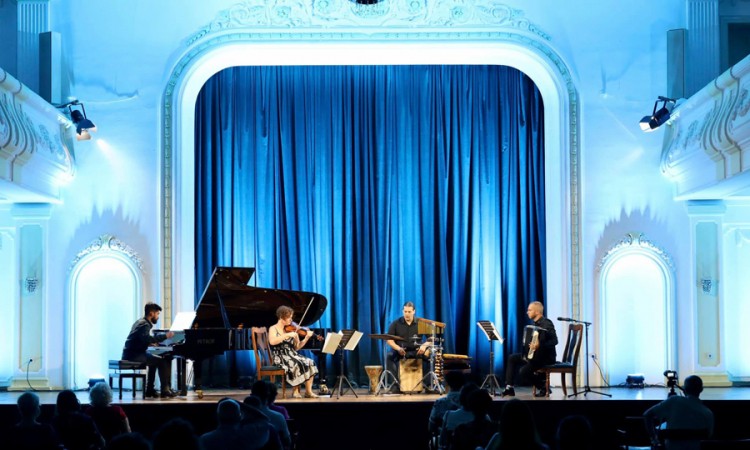 U Banskom dvoru održan koncert kvarteta "BarabaR"