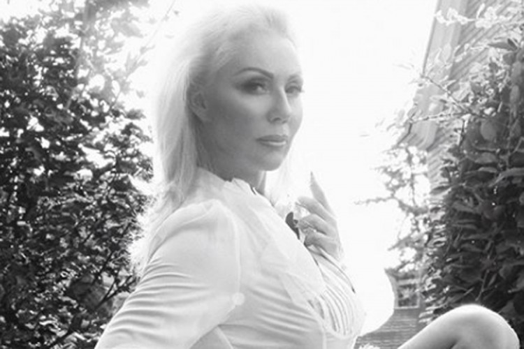 Lepa Brena pokazala kako izgleda bez šminke i filtera