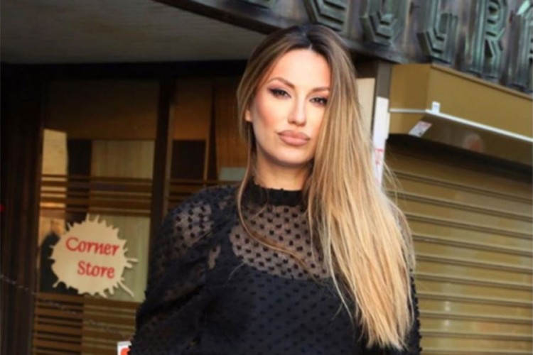 Rada Manojlović kolegama: Ne žalite se, neki jedva krpe kraj sa krajem