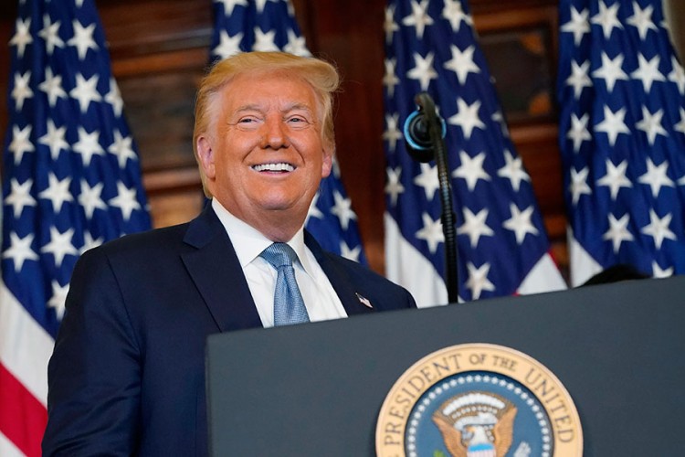 Tramp uzvratio Mišel Obama: Neko bi joj trebao objasniti