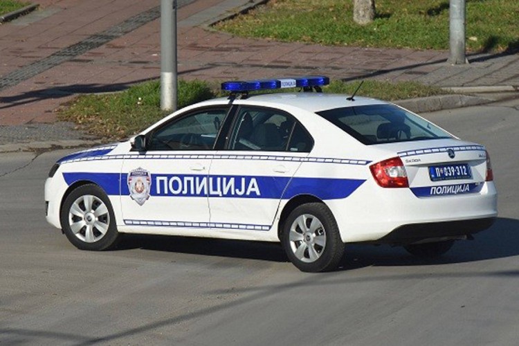 U udesu kod Pećinaca stradala jedna osoba
