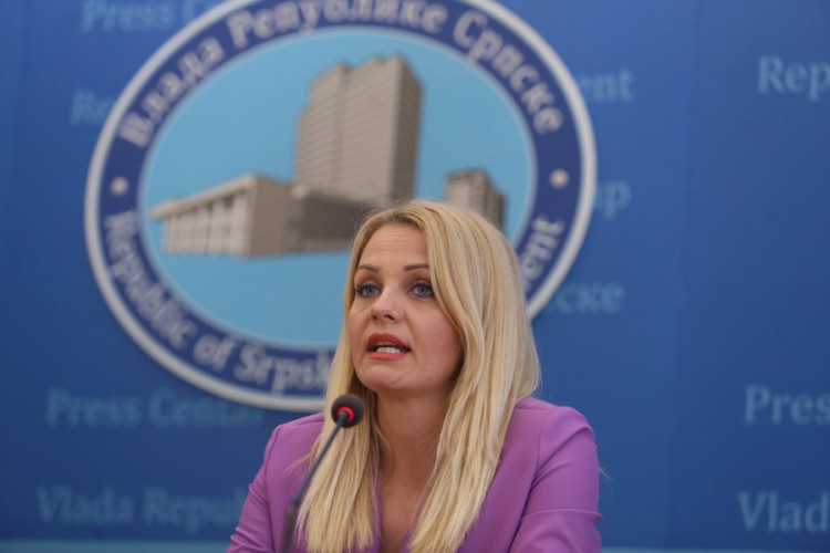 Trivić: Vlada RS će obezbijediti beskontaktne toplomjere za sve škole