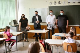 Amidžić: Poštovati mjere da bi učenici ostali u školama
