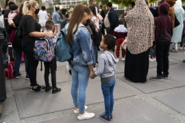 Švedska: Roditelji na vrata prikovali daske, djecu držali mjesecima ...