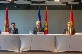 Pobjednici u Crnoj Gori potpisali sporazum, neće biti povlačenja ...