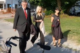 Odrezala sebi šaku pa dobila dvije godine zatvora