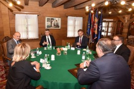 Milanović s Dodikom: Hrvatska neće podržati jednostrane revizije ...