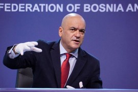Čerkez: Rano je za produženjeradnog vremena kafića