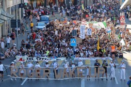 Federer na udaru demonstranata u Švajcarskoj