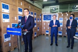 Tegeltija od Satlera preuzeo vrijednu medicinsku opremu za BiH