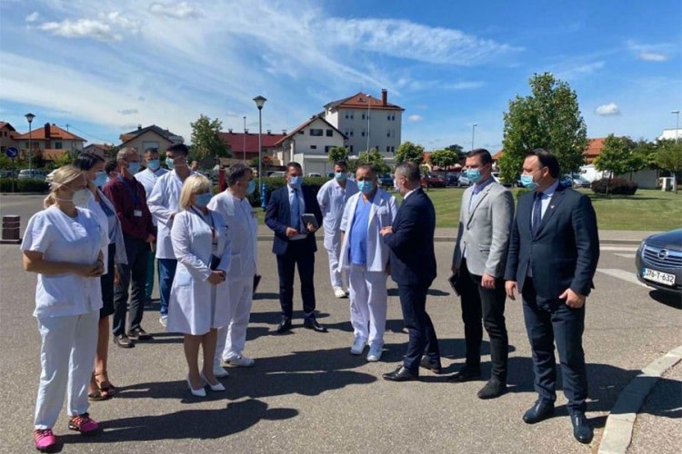 Radovi na proširenju kovid bolnice u Bijeljini idu po planu