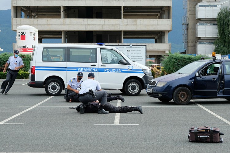 Na sarajevskom aerodromu simulirana otmica aviona i teroristički napad
