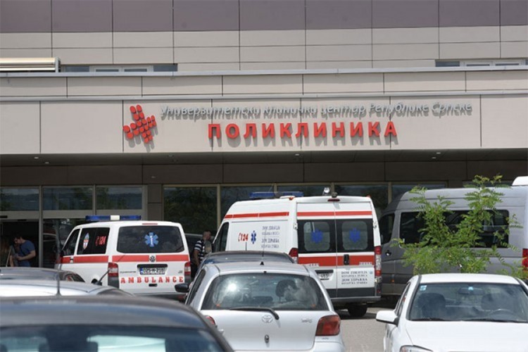 Pijana oštetila tuđi BMW u Banjaluci pa završila na UKC-u