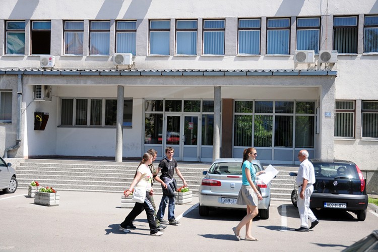 Fotografije kao dokaz da su optuženi dogovarali prodaju droge