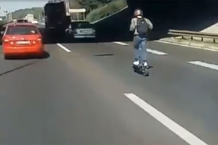 Vozio trotinet 80 km/h autoputem u Beogradu