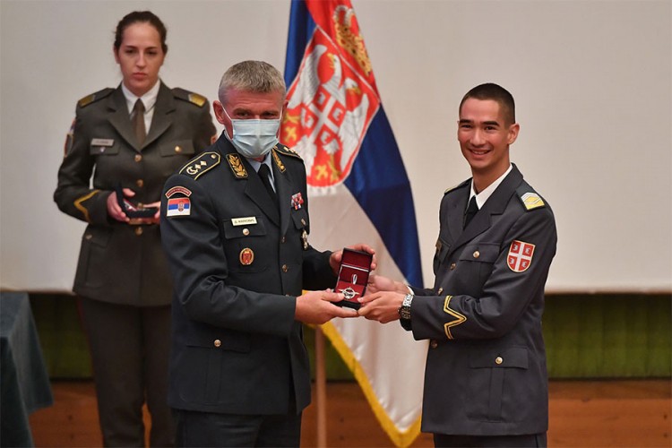 Vojnu akademiju u Beogradu završilo osam kadeta iz BiH
