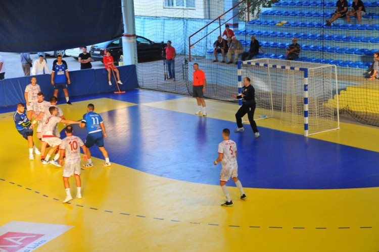 Rukometaši Borac m:tela i Sloge danas se bore za trofej Kupa RS