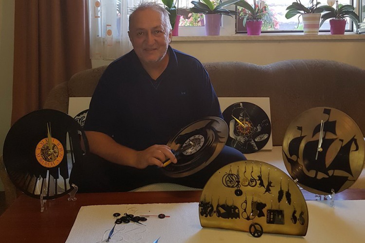 Neobičan hobi Dragana Volaša: Gramofonskim pločama udahnuo vrijeme