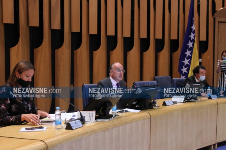 Tadićeva se nije pojavila na saslušanju