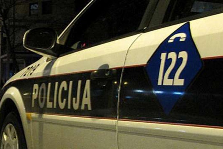 Dvije osobe povrijeđene u saobraćajnoj nezgodi