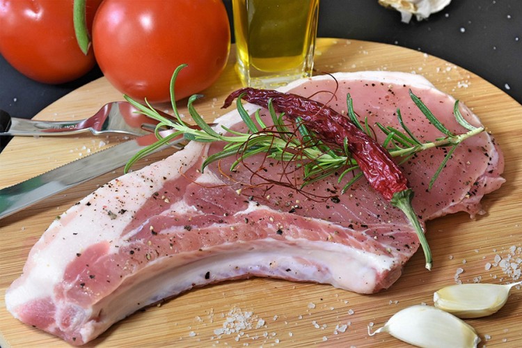 Svinjska kuga u Njemačkoj pojeftinila šnicle u Austriji