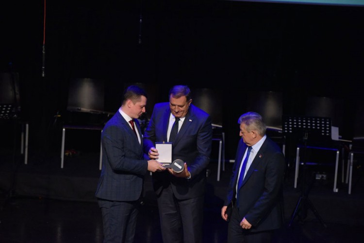 Dodik: Sloboda - ključna riječ za srpski narod