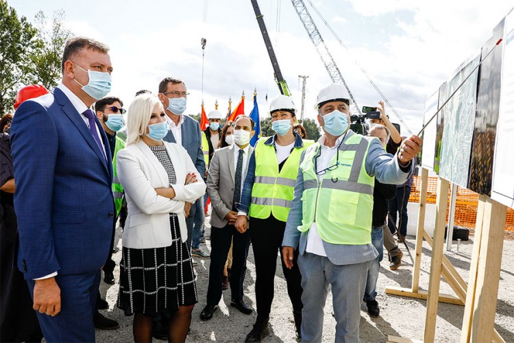 Region mostovima spaja narode i jača privredu