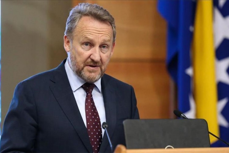 Novi list: Zašto se Izetbegović nije sastao sa Milanovićem