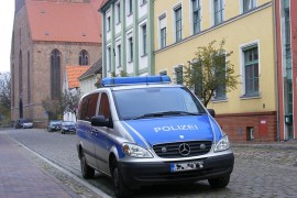 Pijani muškarac iz BiH pretukao Nijemca pa prijatelju polupao prozore