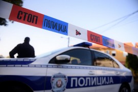 Ubistvo u Nišu, pored tijela macola i sjekira